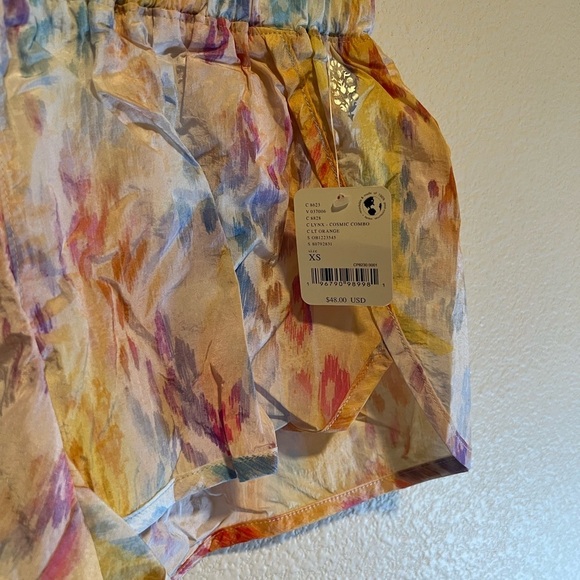 Free People Movement Vibrant High Waist Multicolor Shorts size XS - Picture 2 of 3